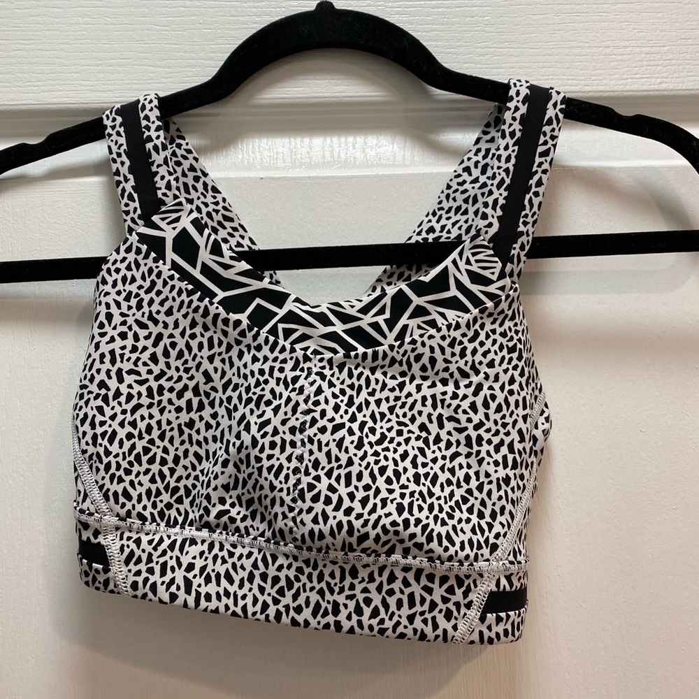 Lulu Lemon Black & White Speckled Sports Bra
